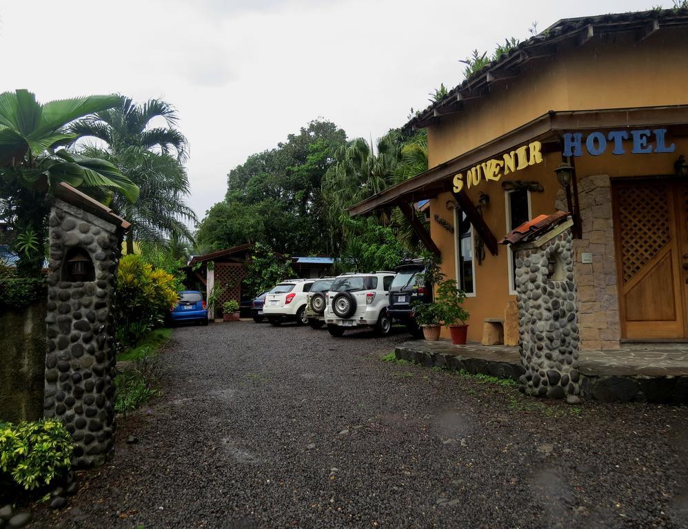 Hotel Vagabondo La Fortuna Esterno foto