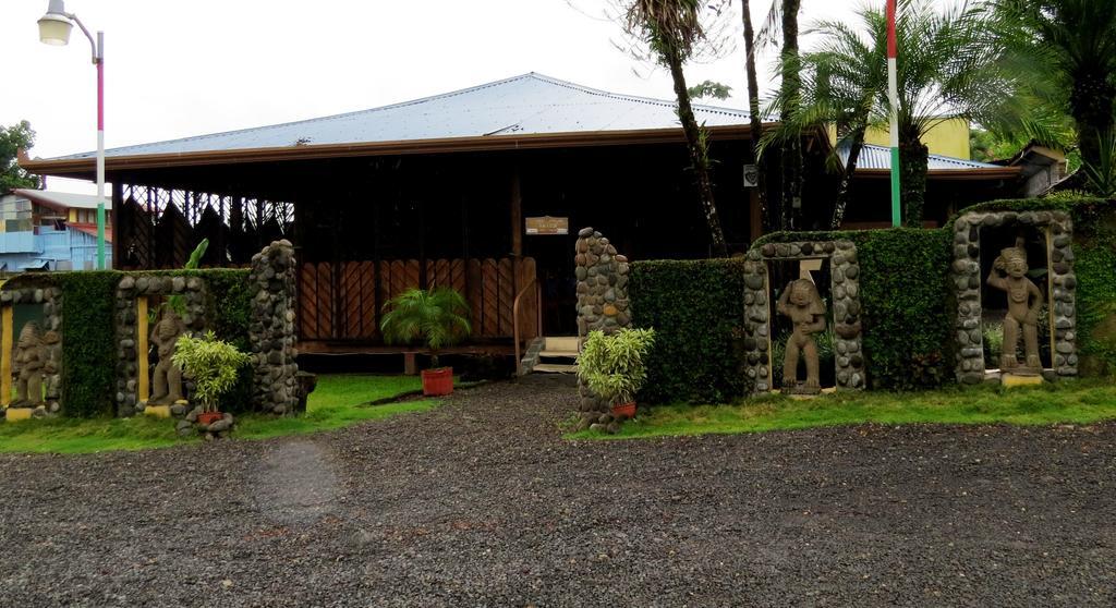 Hotel Vagabondo La Fortuna Esterno foto