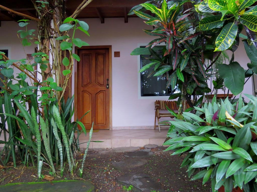 Hotel Vagabondo La Fortuna Esterno foto